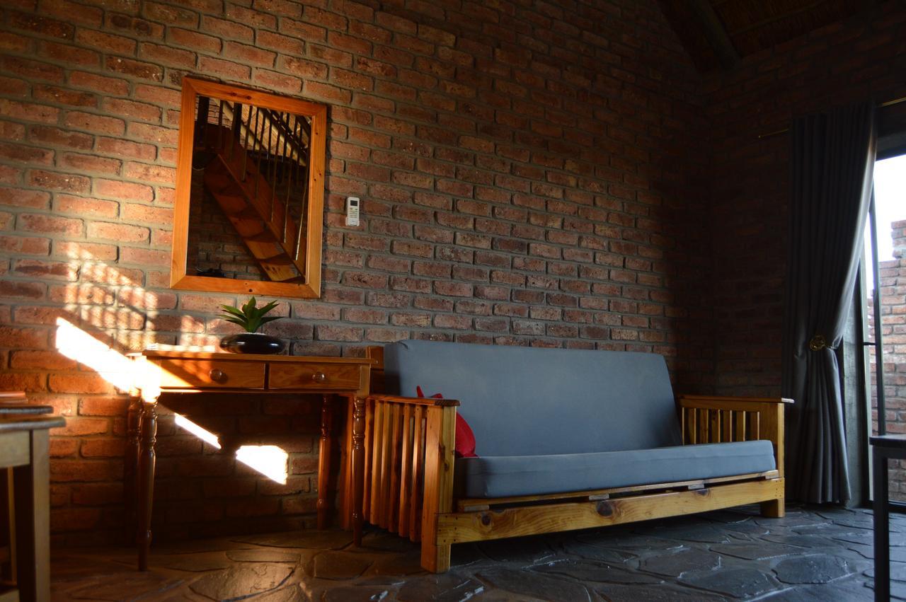 Teri-Lemveli Lodge Beaufort West Exterior foto